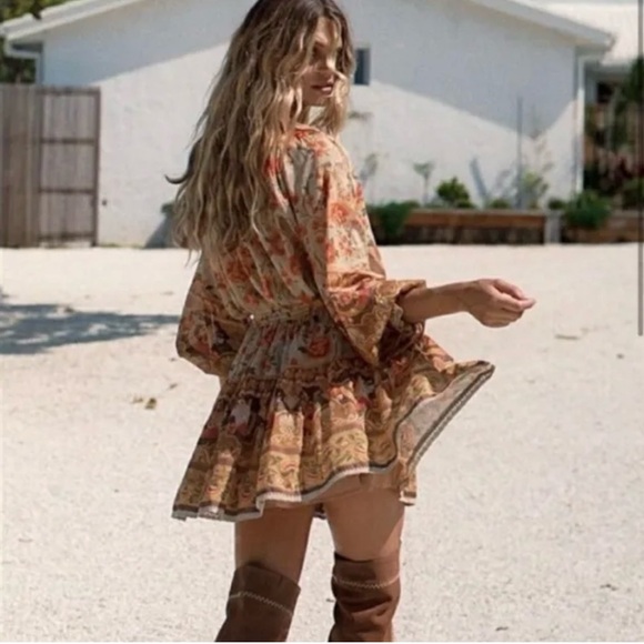 Spell Seashell Mini Skirt - Picture 4 of 16